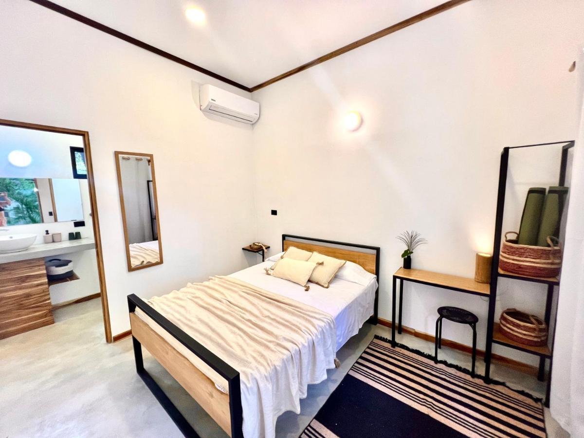 Calipso Ocean Lodge- Avellana Beach Hotel Плая-Авельяна Екстер'єр фото
