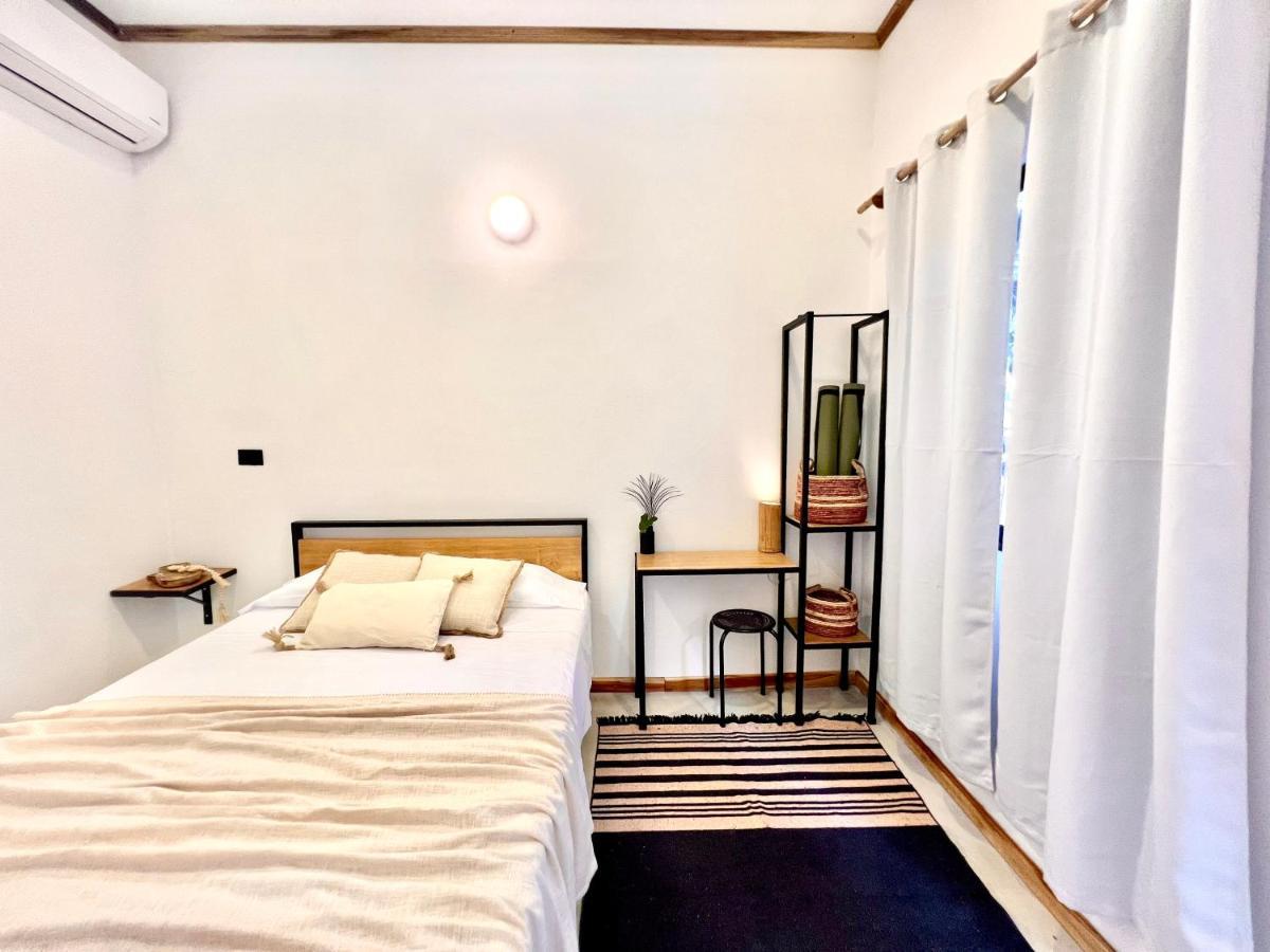 Calipso Ocean Lodge- Avellana Beach Hotel Плая-Авельяна Екстер'єр фото